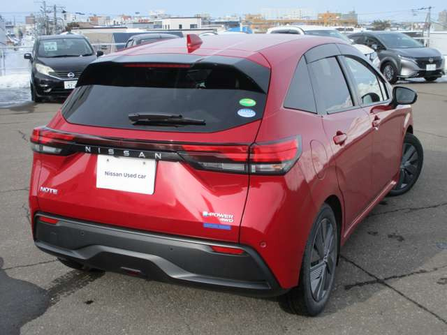 ノート1.2 X FOUR 4WD