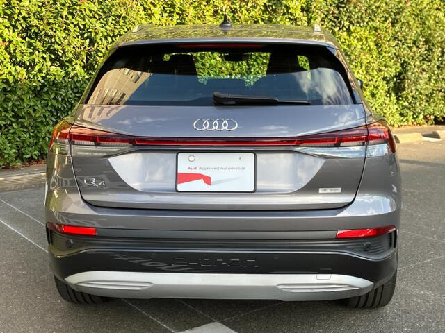 Q4 e-tron45 アドバンスト