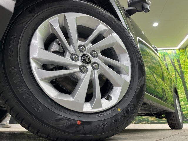 【純正16インチアルミホイール】外観にマッチした純正アルミホイールを装着しております。各種社外アルミホイールや、スタッドレスタイヤも取扱いしております。是非ご相談ください♪