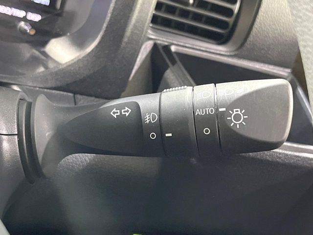 �y�I�[�g���C�g�z����̖��邳�ɉ����Ď����Ńw�b�h���C�g�̓_���E�������ł���@�\�ł�!���C�g�̕t���Y��E�����Y��Ȃǂ������Ȃ�A�J�̓���[���̑��s�����S!�g���l���ʉߎ����֗��ł��ˁ�