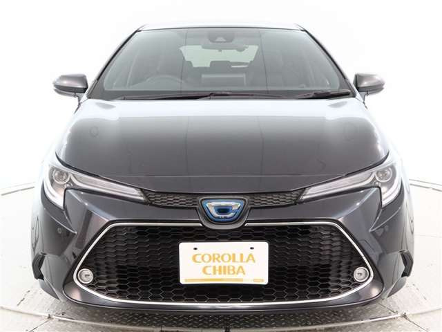 カローラツーリング1.8 ハイブリッド W×B