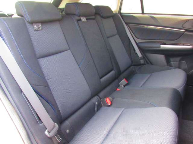 �{�������������肪�Ƃ��������܂��B������̎ԗ��f�ڒ��݌ɂ���!!�����X�̍ۂ͂��A�����肢�v���܂��B