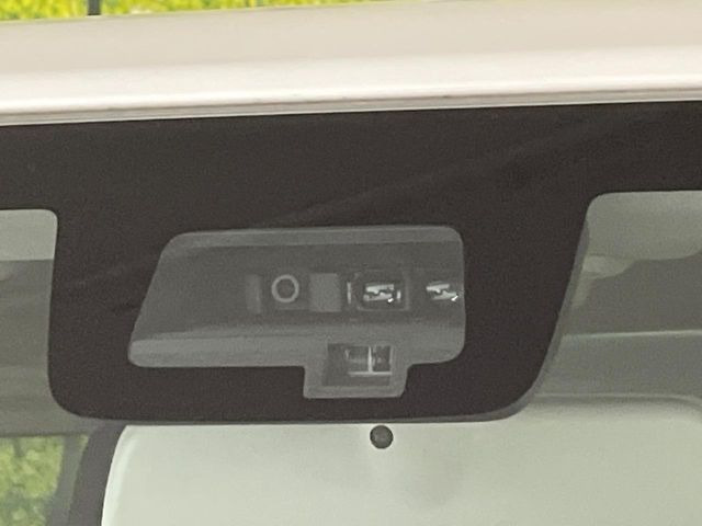 �y�X�Y�L �Z�[�t�e�B�T�|�[�g�z���s���ɑO���̎ԗ�����F�����A�Փ˂������Ȏ��͌x��ƃu���[�L�ŏՓˉ���Ɣ�Q�y�����A�V�X�g�B�����S�Ƀh���C�u�����y���݂��������܂��B