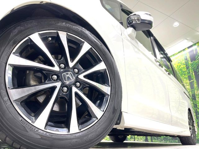 �y����17�C���`�A���~�z�C�[���z�O�ςɃ}�b�`���������A���~�z�C�[���𑕒����Ă���܂��B�e��ЊO�A���~�z�C�[����A�X�^�b�h���X�^�C�����戵�����Ă���܂��B���񂲑��k����������