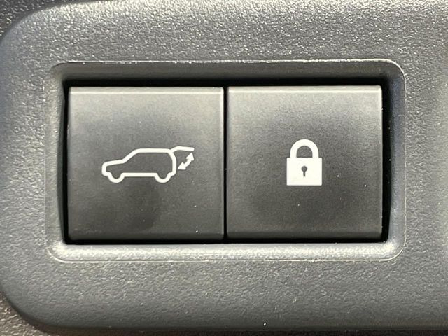 �y�p���[�o�b�N�h�A�z�X�}�[�g�L�[��^�]�Ȃ̃{�^�������������Ń��A�Q�[�g�������ŊJ���܂�!�ו��������Ă��鎞��A�����ʒu�ɂ���o�b�N�h�A��߂�ۂɕ֗��ȋ@�\�ł���