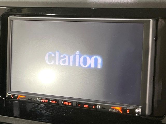 【ナビゲーション】使いやすいナビで目的地までしっかり案内してくれます。各種オーディオ再生機能も充実しており、お車の運転がさらに楽しくなります!!