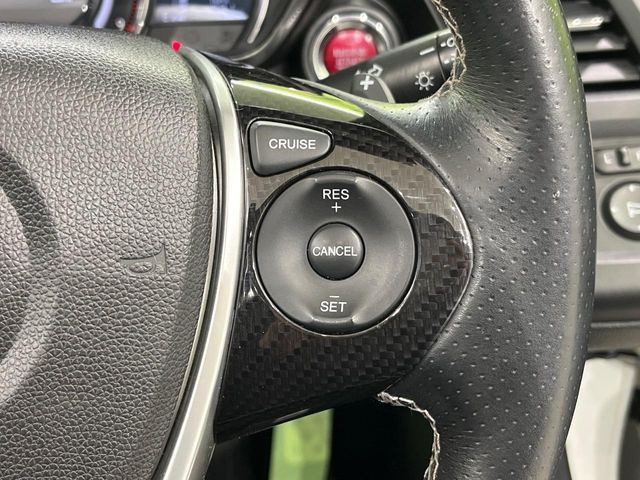 �y�N���[�Y�R���g���[���z�������H�����N���N���s�B�A�N�Z���𗣂��Ă���葬�x�ő��s���ł��A�������^�]���̕��S���y��!�����E�������ȒP�ȃX�C�b�`����Œ����ł��܂��B