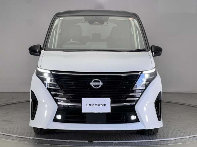 セレナ1.4 e-POWER ハイウェイスターV