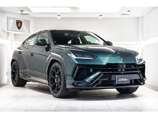 ウルスペルフォルマンテ 4WD