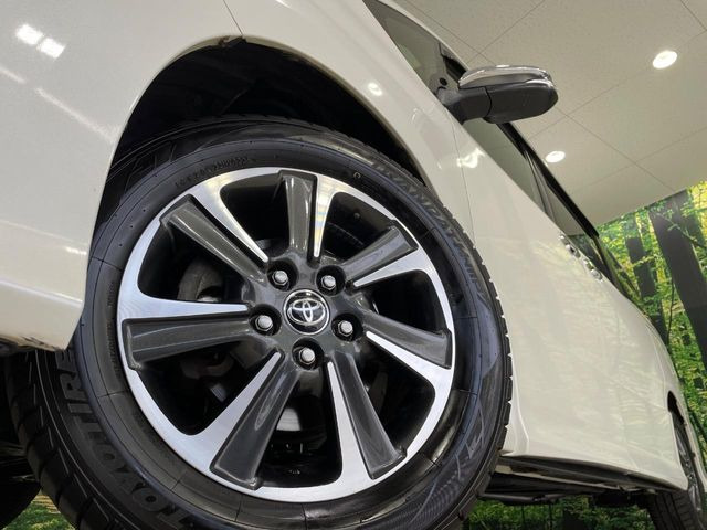 �y����16�C���`�A���~�z�C�[���z�O�ςɃ}�b�`���������A���~�z�C�[���𑕒����Ă���܂��B�e��ЊO�A���~�z�C�[����A�X�^�b�h���X�^�C�����戵�����Ă���܂��B���񂲑��k����������