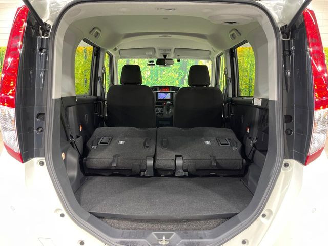普段のお買い物や通勤、送迎等に十分な荷室スペースを確保しております。セカンドシートを倒すと、大きな荷物の積載も可能です♪