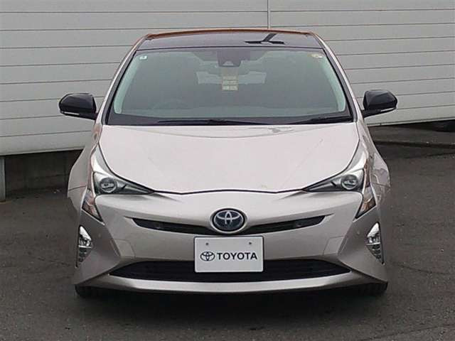 プリウス1.8 S セーフティ プラス ツートーン