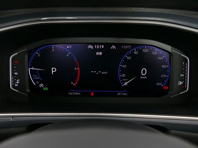 T-RocTDI 4モーション スタイル ディーゼル 4WD