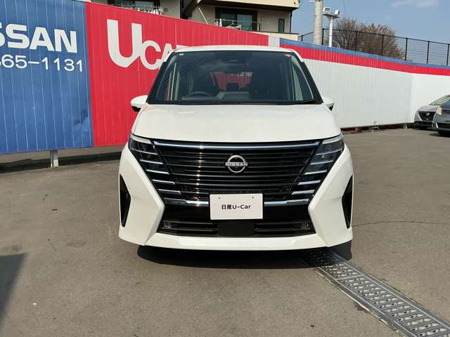 セレナ1.4 e-POWER ハイウェイスターV