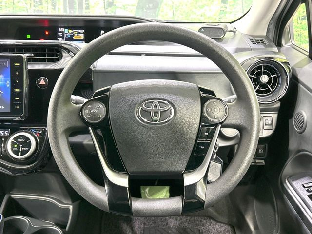 �y�X�e�A�����O�X�C�b�`�z�^�]���A�O������ڐ������炷���ƂȂ��A�I�[�f�B�I���̑��삪�\�ȕ֗��@�\!���S&���K�ȃh���C�u�����o���Ă���܂���