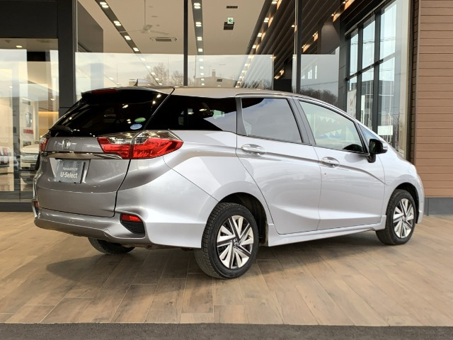 シャトル1.5 G ホンダセンシング 4WD