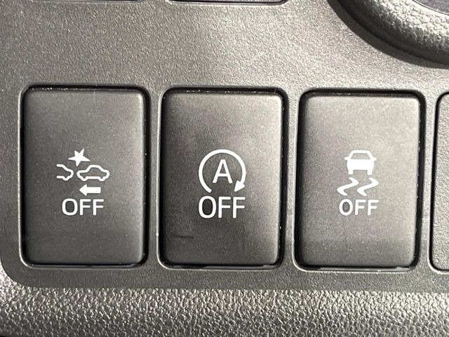 �y�X�}�[�g�A�V�X�g�z���s���ɑO���̎ԗ�����F�����A�Փ˂������Ȏ��͌x��ƃu���[�L�ŏՓˉ���Ɣ�Q�y�����A�V�X�g�B�����S�Ƀh���C�u�����y���݂��������܂��B