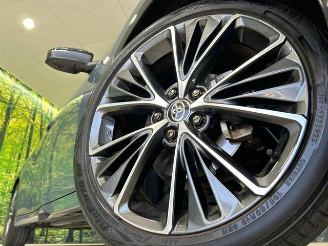 �y����19�C���`�A���~�z�C�[���z�O�ςɃ}�b�`���������A���~�z�C�[���𑕒����Ă���܂��B�e��ЊO�A���~�z�C�[����A�X�^�b�h���X�^�C�����戵�����Ă���܂��B���񂲑��k����������