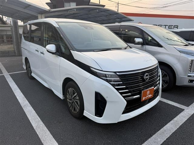 セレナ（日産）2.0 ハイウェイスターV　禁煙車 Aftermarketナビ バックカメラ 中古車画像