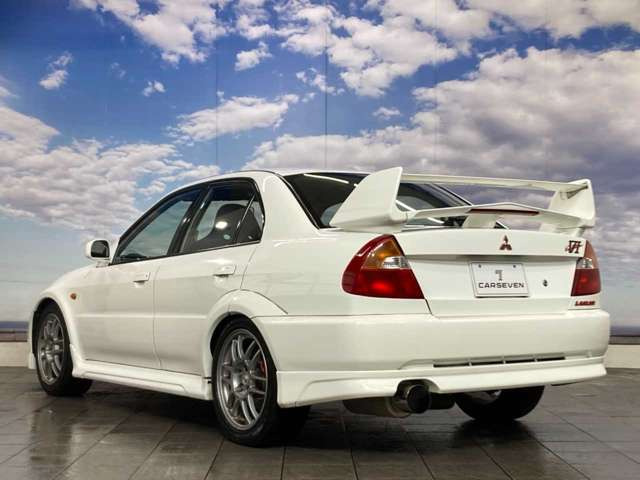 【お車でお越しの場合】旭川駅から車で約20分(7.3km)旭川鷹栖インターより車で約25分(11km)