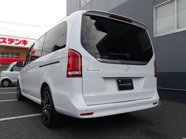 VクラスV220d アバンギャルド ロング AMGライン