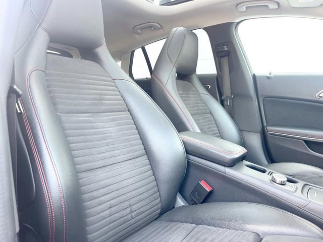 ���V�[�g�̎g�p��:�j��E�ւ�������Ȃ��A�����̒ʂ肫�ꂢ�ȏ�Ԃ��ێ����Ă���܂��B�܂��A�����N���[�j���O�E�R�[�e�B���O�����p�����������܂��B