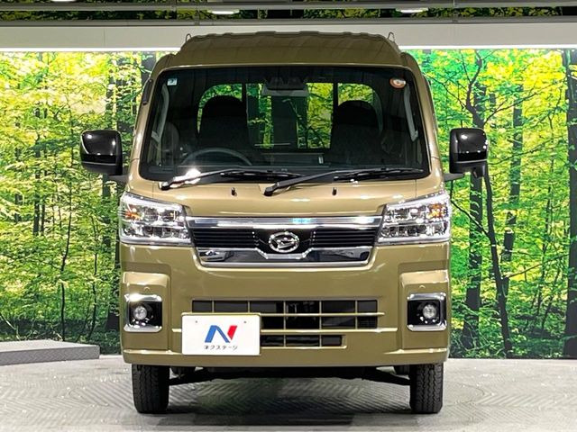 ���Ђł́A�S�ԁw�C�����Ȃ��x�̂��Ԃ̂ݎ�舵���Ă���܂��B��C�o�C���[�ɂ�錵�I�����d����̌�A���Ɍ�̎ԗ��`�F�b�N���s���A�l�N�X�e�[�W���F�肵�����i���Ȓ��ÎԂ����񋟂��Ă���܂��B