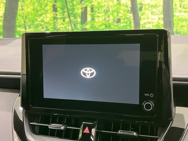 �y����8�C���` �f�B�X�v���C�I�[�f�B�I�z���ʂ̃f�B�X�v���C��AppleCarPlay��AndroidAuto�����p�\�B�傫�ȉ�ʂŃX�}�z�i�r�A�v���������p���������܂���