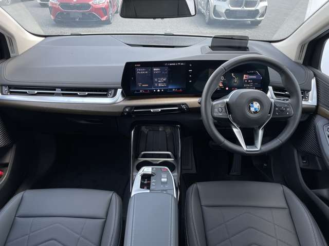 2シリーズアクティブツアラー218d