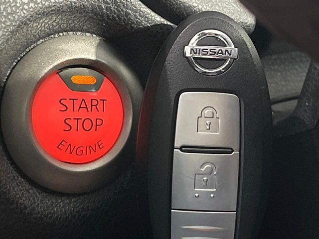 �y�C���e���W�F���g�L�[�z�J�o����|�P�b�g�ɓ��ꂽ�܂܂ł��h�A�̎{���E�������\�ȃX�}�[�g�L�[�𑕔��B�G���W���̃I���E�I�t�����J�M�����o���K�v����������Ƃ��Ă��֗��ł���