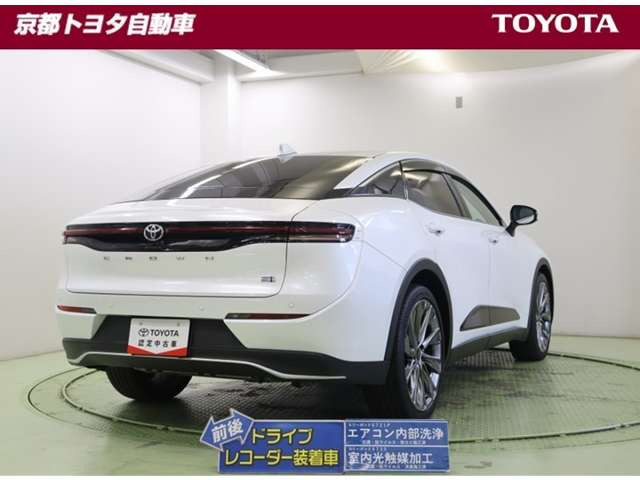 クラウンクロスオーバー2.5 G アドバンスト レザー パッケージ E-Four 4WD