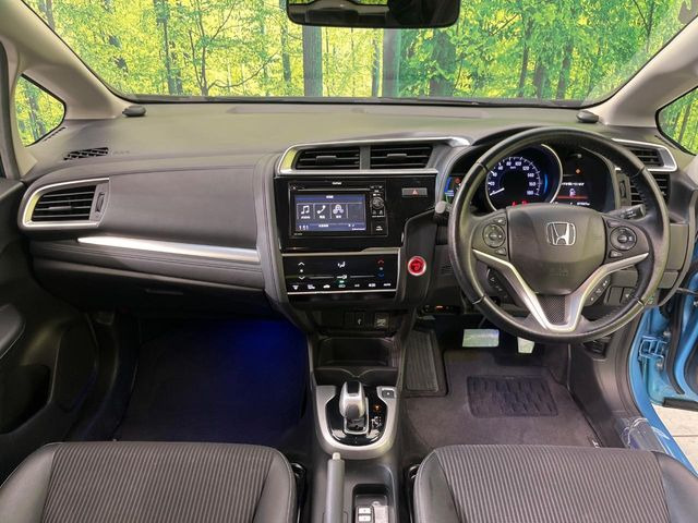 フィット1.5 ハイブリッド L ホンダセンシング