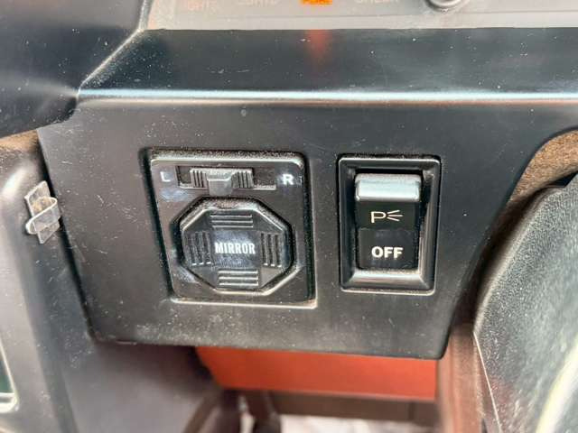 �C�ɂȂ邨�Ԃ�����܂�����E�̓d�b�ԍ����璼�ڂ��X�ɂ��₢���킹���������B�x�����@����ԗ����A��Ԃ܂łȂ�ł������������Ē����܂��B�X�^�b�t�ꓯ���A�����҂����Ă���܂��B