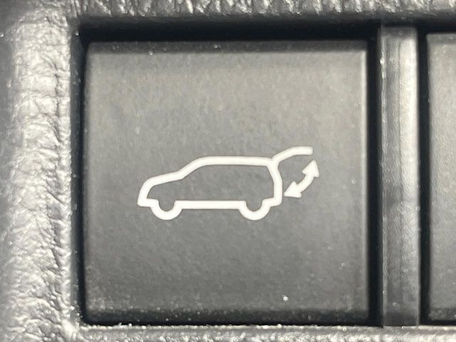 �y�p���[�o�b�N�h�A�z�X�}�[�g�L�[��^�]�Ȃ̃{�^�������������Ń��A�Q�[�g�������ŊJ���܂�!�ו��������Ă��鎞��A�����ʒu�ɂ���o�b�N�h�A��߂�ۂɕ֗��ȋ@�\�ł���