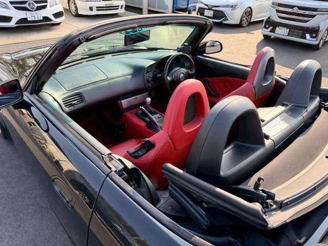 �C�ɂȂ邨�Ԃ�����܂�����E�̓d�b�ԍ����璼�ڂ��X�ɂ��₢���킹���������B�x�����@����ԗ����A��Ԃ܂łȂ�ł������������Ē����܂��B�X�^�b�t�ꓯ���A�����҂����Ă���܂��B