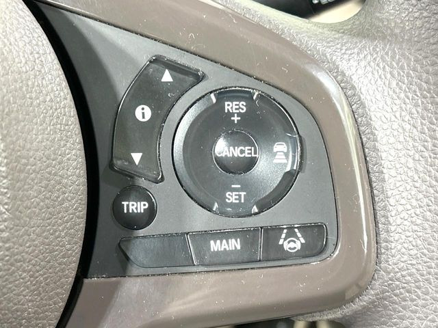 �y�A�_�v�e�B�u�N���[�Y�R���g���[���z�������H�ł̒��������s���y��!!�����ő��x��ۂN���[�Y�R���g���[�����A�Փˌy���V�X�e���ƘA�g���A�O���̎ԗ������m���ĎԊԂ�ۂ悤�ɑ��x���߂��Ă���܂�!!