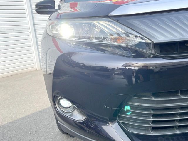 �yLED�w�b�h���C�g�z���V����ԑ��s�����ǍD�Ȏ��E���m�ۂ����S���ĉ^�]�ł��鍂�P�xLED�w�b�h���C�g�𑕔�!�_�����x�������A����d�͂��}�����Ă��܂��B