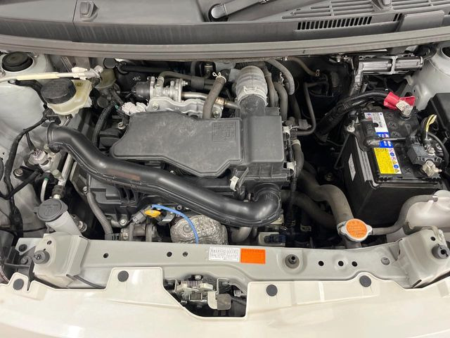 親切・丁寧な専門メカニックスタッフが応対!・車検・点検整備・事故等の修理などアフターサービスも安心。お車のカスタマイズもネクステージのサービススタッフまでご相談ください!