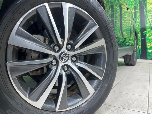 �y����19�C���`�A���~�z�C�[���z�O�ςɃ}�b�`���������A���~�z�C�[���𑕒����Ă���܂��B�e��ЊO�A���~�z�C�[����A�X�^�b�h���X�^�C�����戵�����Ă���܂��B���񂲑��k����������