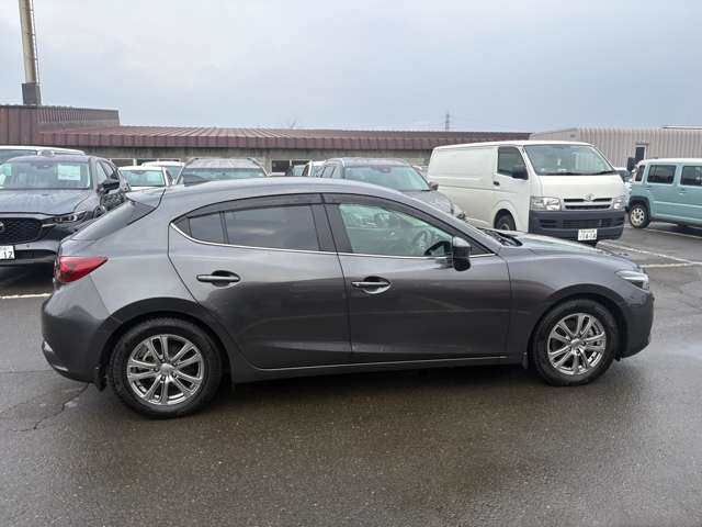 アクセラスポーツ2.2 22XD プロアクティブ 4WD