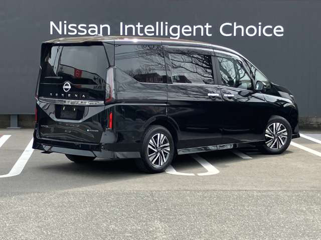 セレナ1.4 e-POWER ルキシオン