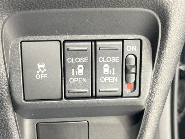 フリード1.5 e:HEV エアー EX