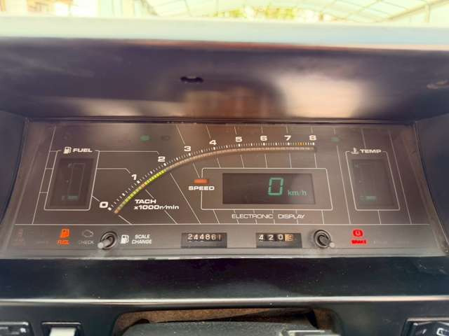 �C�ɂȂ邨�Ԃ�����܂�����E�̓d�b�ԍ����璼�ڂ��X�ɂ��₢���킹���������B�x�����@����ԗ����A��Ԃ܂łȂ�ł������������Ē����܂��B�X�^�b�t�ꓯ���A�����҂����Ă���܂��B