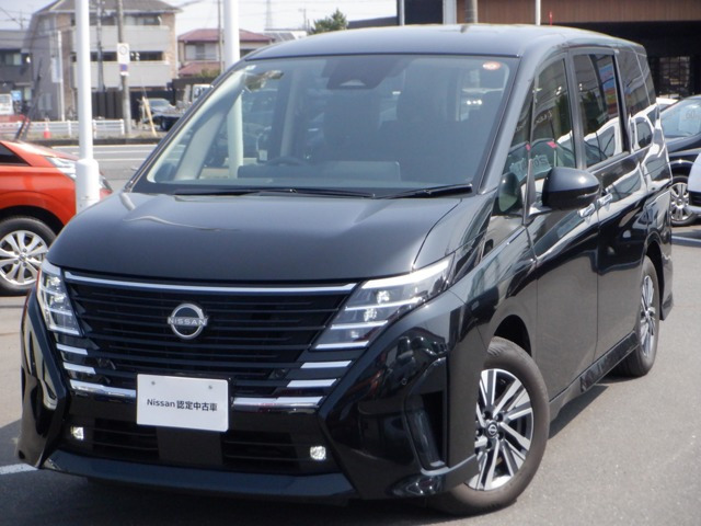 セレナ1.4 e-POWER ハイウェイスターV