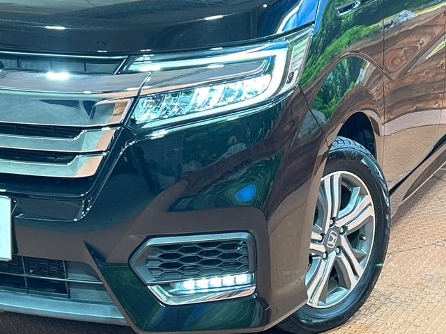 �yLED�w�b�h���C�g�z���V����ԑ��s�����ǍD�Ȏ��E���m�ۂ����S���ĉ^�]�ł��鍂�P�xLED�w�b�h���C�g�𑕔�!�_�����x�������A����d�͂��}�����Ă��܂��B