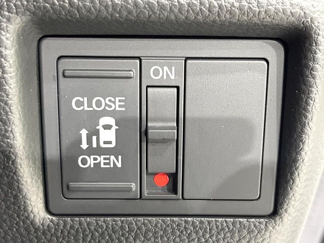 �y�p���[�X���C�h�h�A�z�X�}�[�g�L�[��^�]�Ȃ̃X�C�b�`�ŃX���C�h�h�A�̊J���\���d��������͂����ăh�A���J����K�v�������A���������q�l�ł��A�d���ו��������Ă��鎞�����N�ɊJ���߂ł��܂���