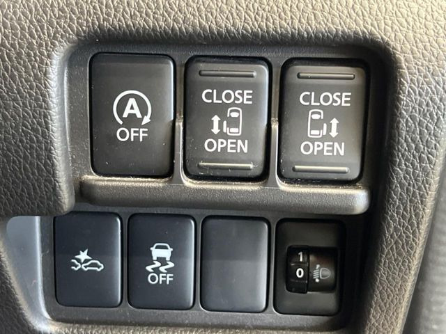 �y�����p���[�X���C�h�h�A�z�X�}�[�g�L�[��^�]�Ȃ̃X�C�b�`�Ō�ȗ����X���C�h�h�A�̊J���\���d��������͂����ăh�A���J����K�v�������A�����Ȃ��q�l�ł��ȒP�ɊJ���߂ł����K�ł���