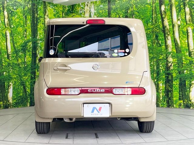 安心の最長10年・走行無制限保証(有償)をご用意。保証内容も充実はもちろん、無料点検&オイル交換や、年中無休の全国・24時間ロードサービスも付帯されておりますのでご安心下さい。