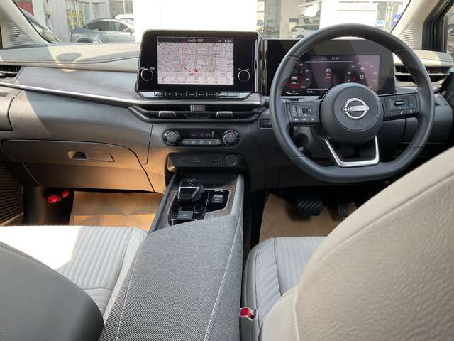 ノートオーラ1.2 G レザーエディション