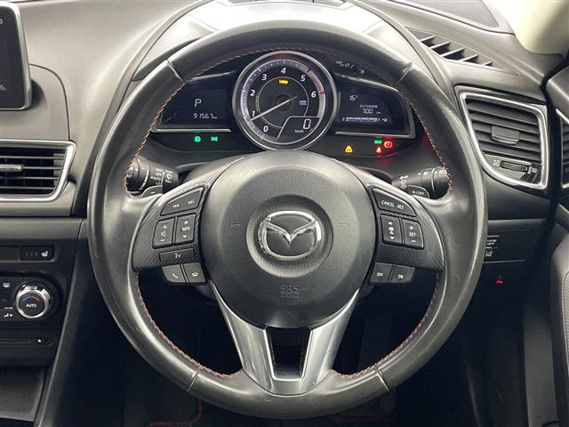 アクセラスポーツ1.5 15XD